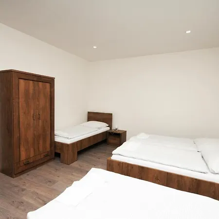 Mojzitov Dvor * Lučenec