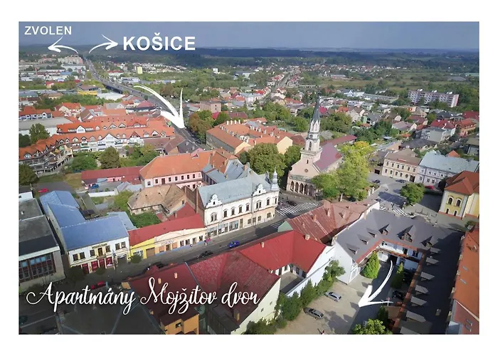 Daire Mojzitov Dvor *